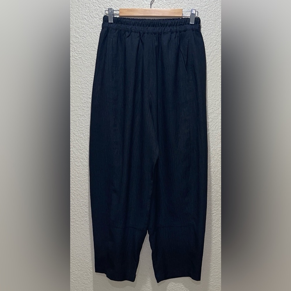 Max Studio Dark Joggers